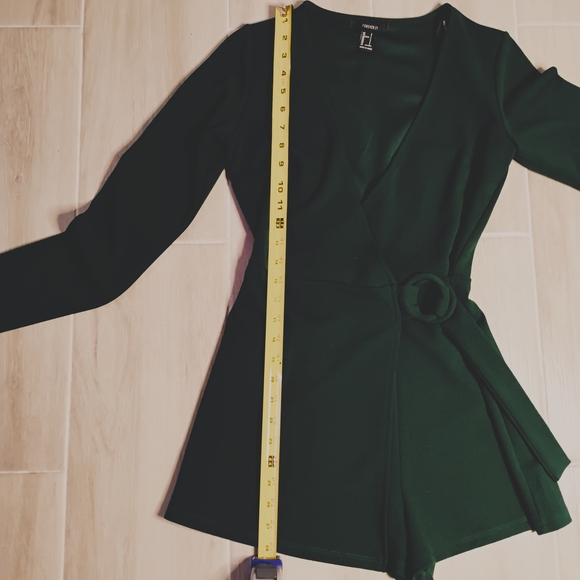 Forever 21 Belted Romper Forrest Green Size Small - Picture 4 of 6